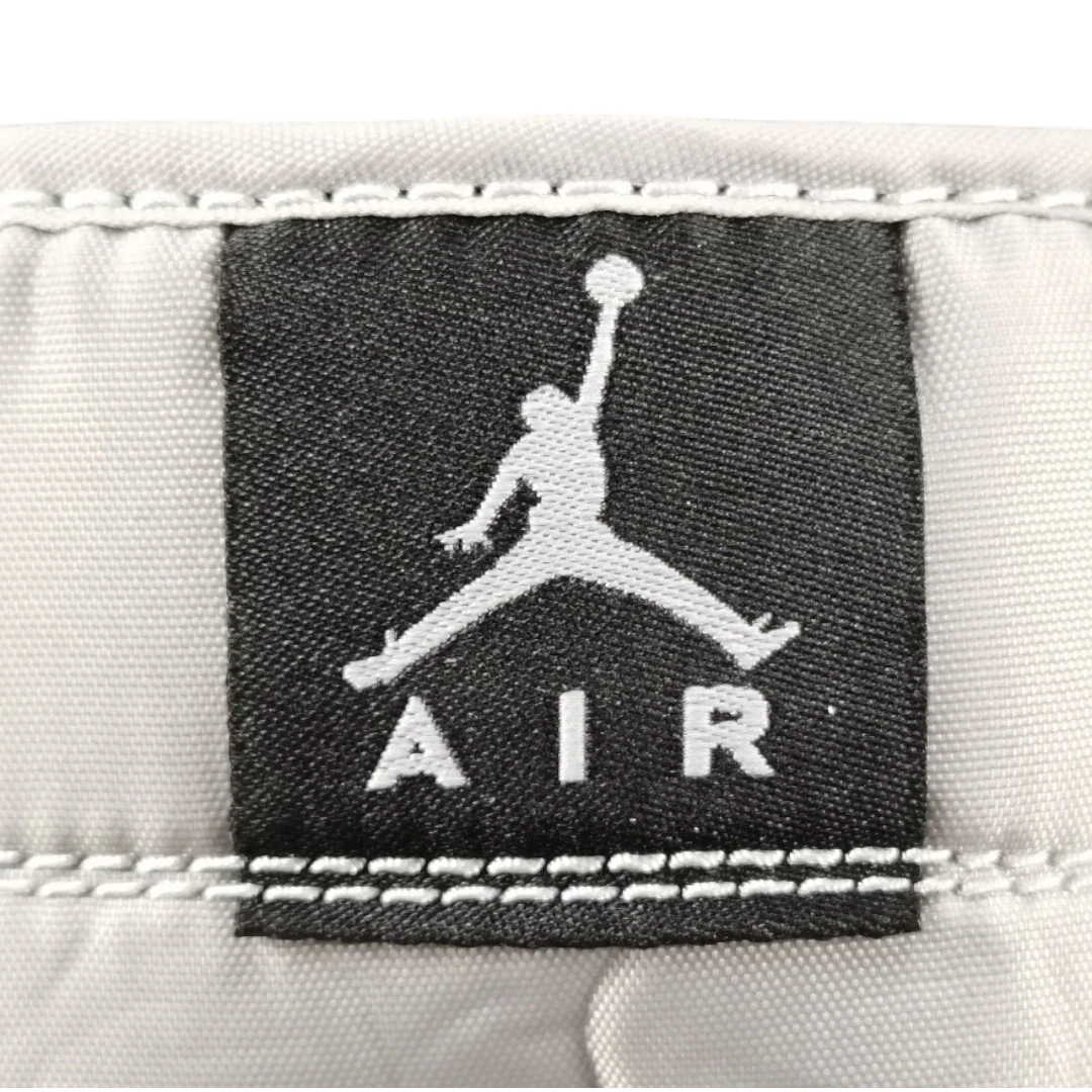 AJ1 Mid 'Smoke Grey'