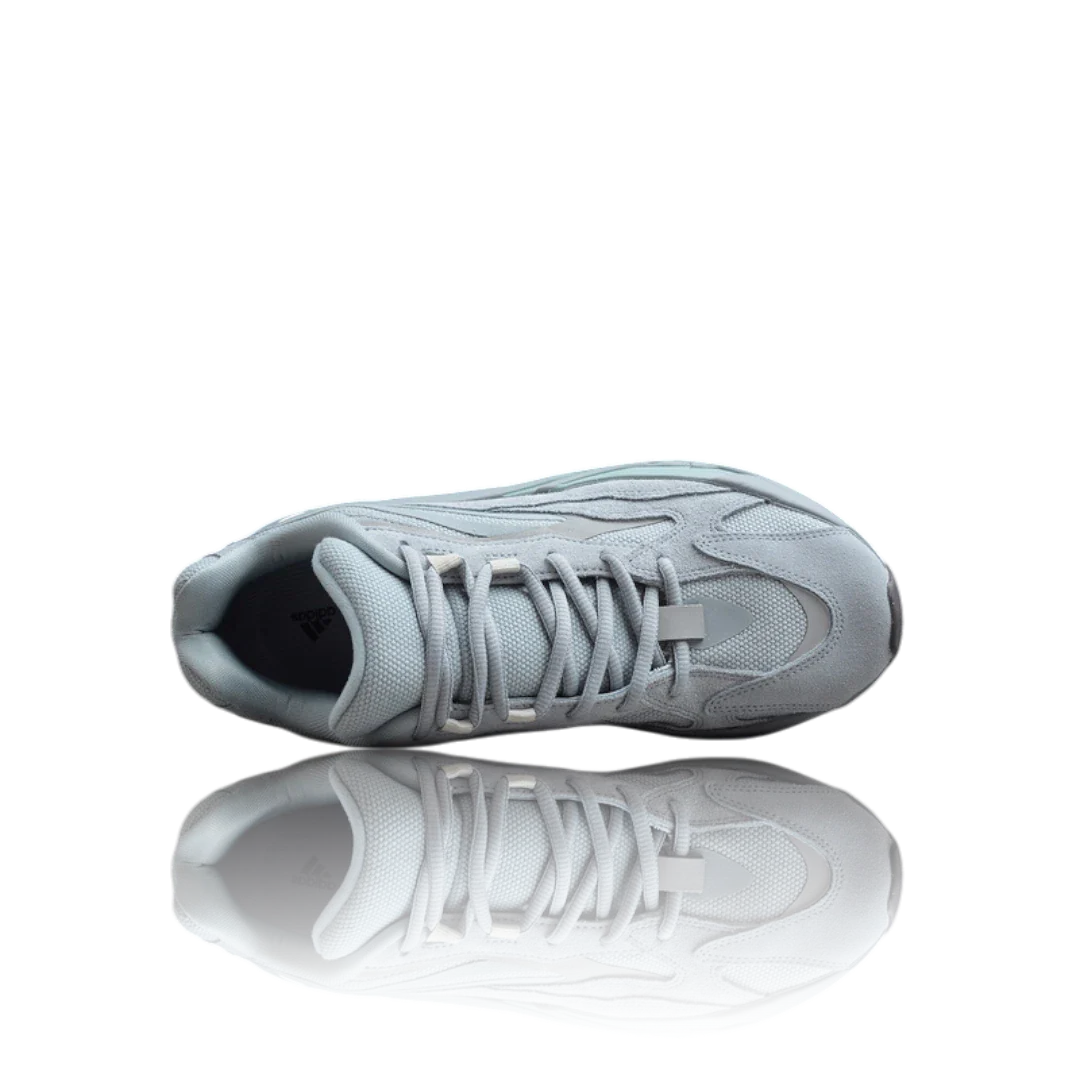 Yzy 700 V2 'Hospital Blue'