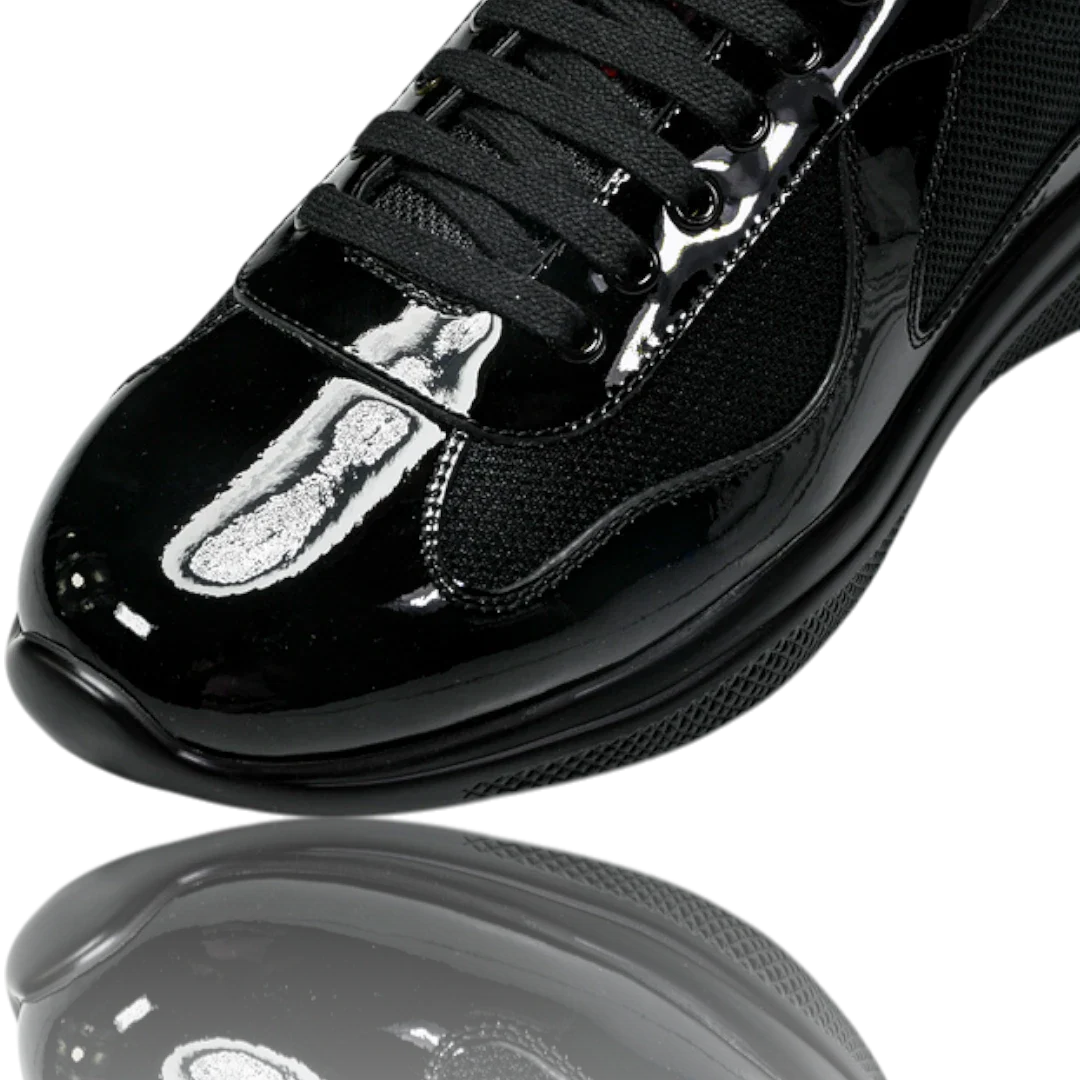 Prada America's Cup 'Black'