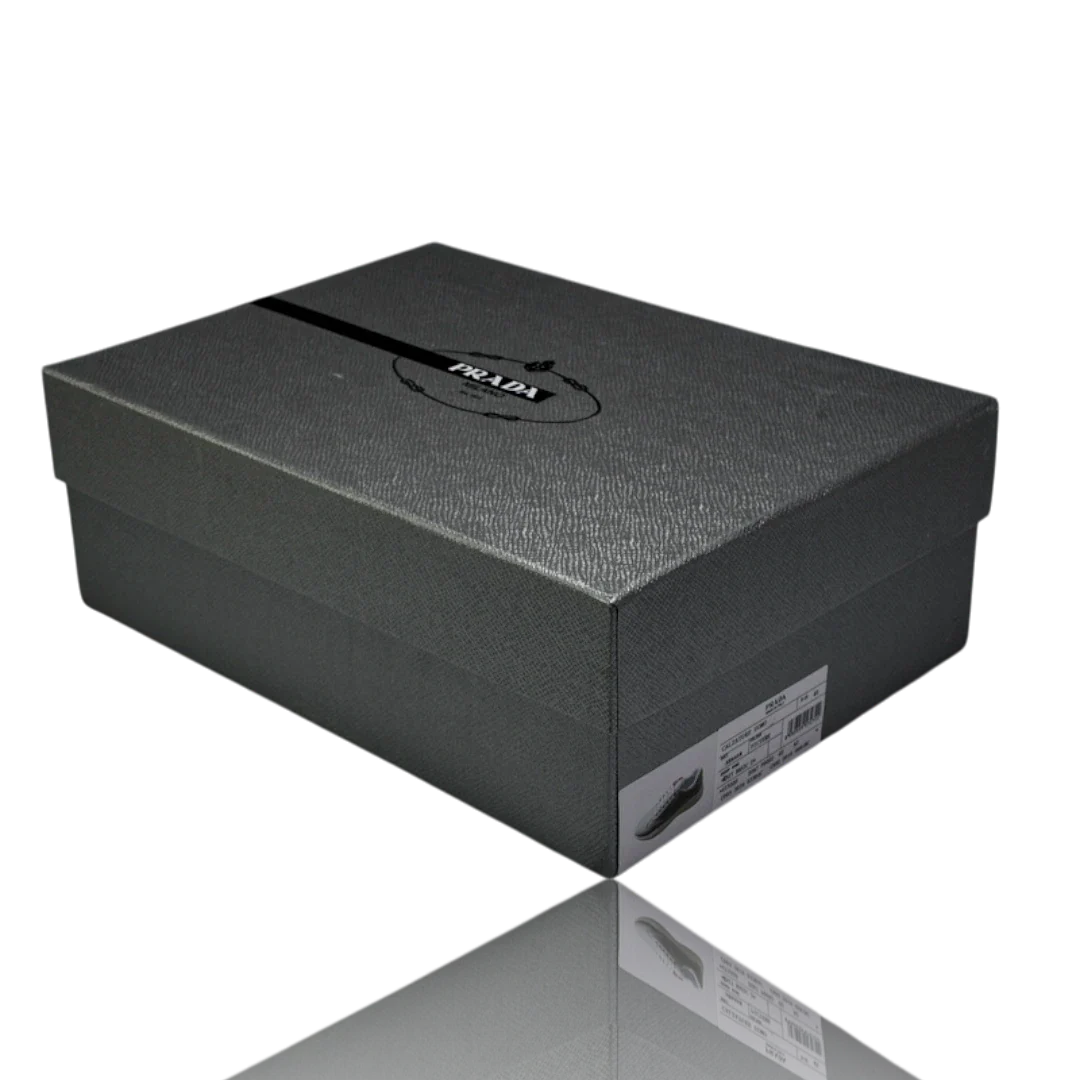 Prada America's Cup 'Grey Silver'