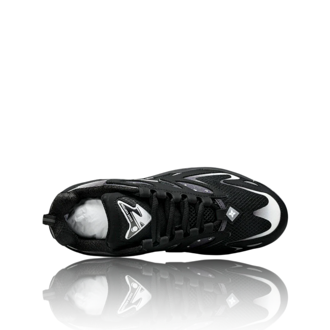 Louis Vuittоп Runner Tatic 'Black White'