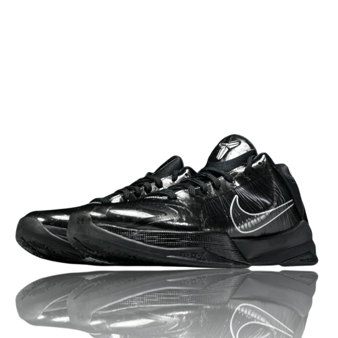 Kobe 5 'Black Out'