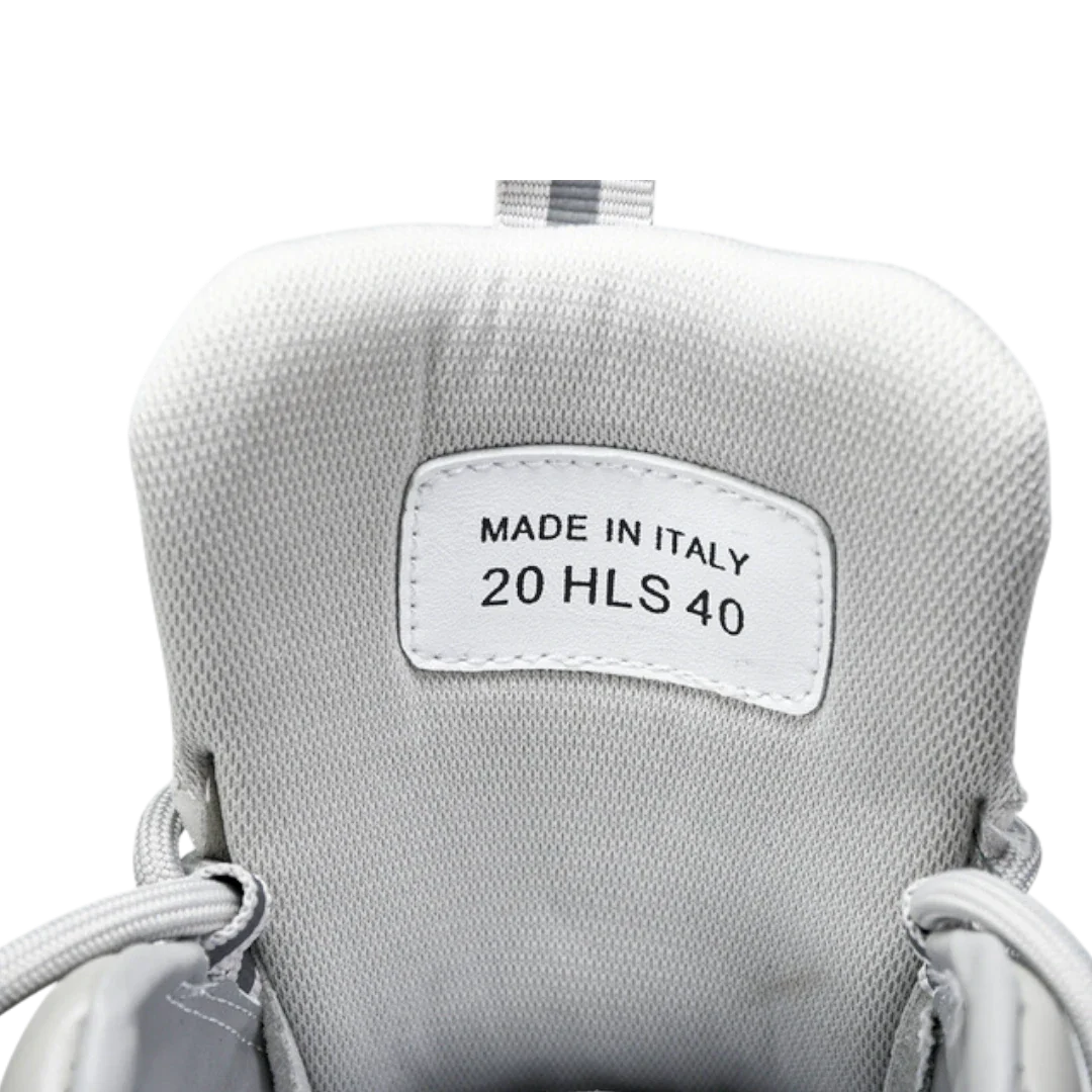 Dlor B22 'Triple Grey'