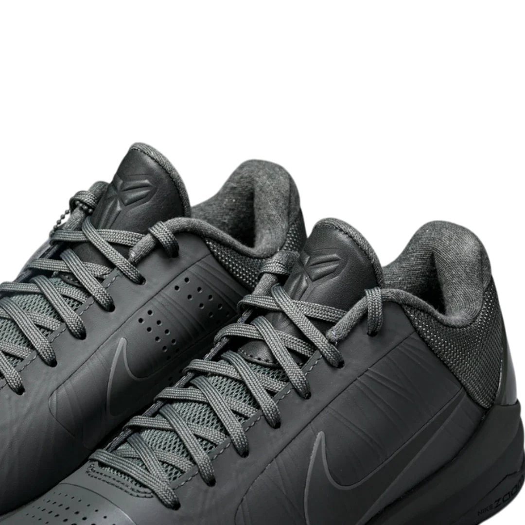 Kobe 5 'Fade To Black'