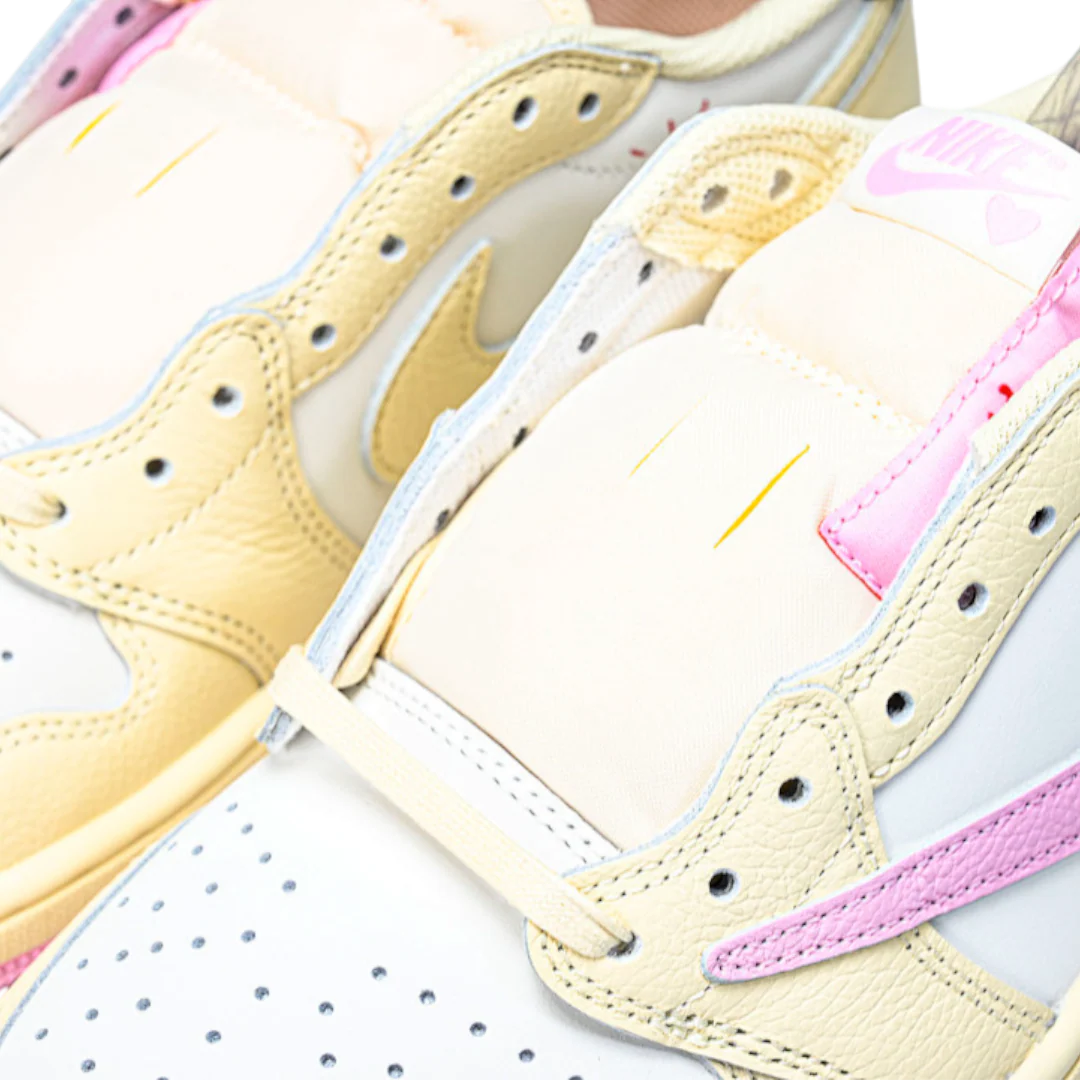 Travis Scott x AJ1 Low OG 'Muslin Shy Pink'