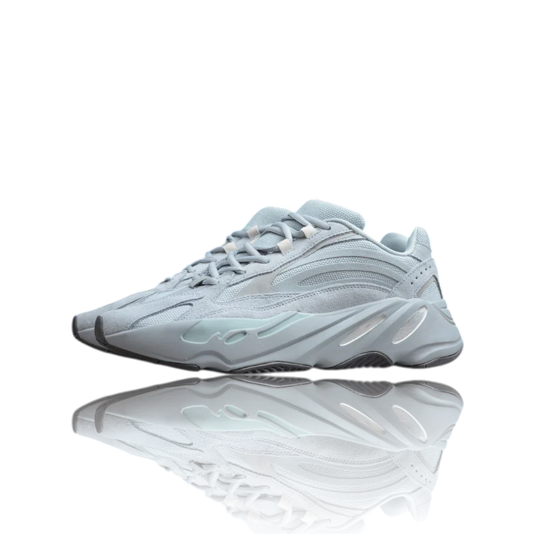 Yzy 700 V2 'Hospital Blue'