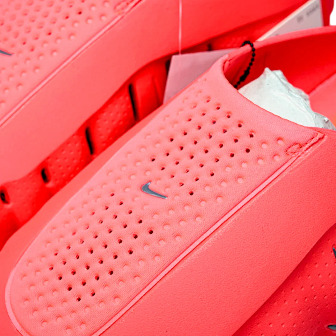 Mind 001 Slide 'Solar Red'