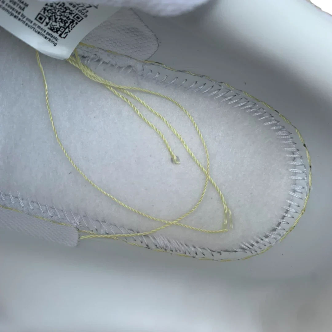 Off-White x SB Dnk Low 'Lot 1'