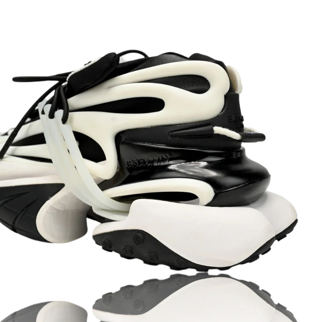 5ceeea17-Photoroom.webp